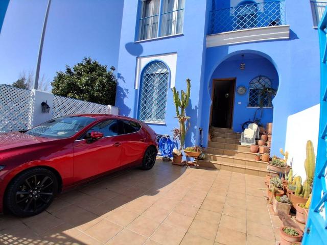 Casa adosada en Venta en La Jara
