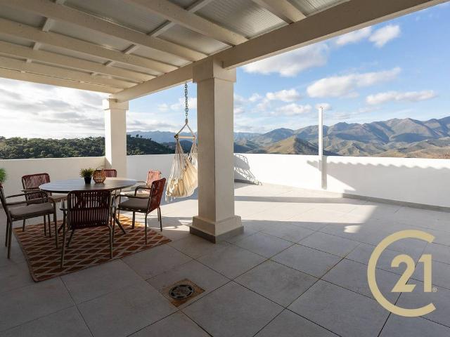 Casa adosada en Venta en La Mairena