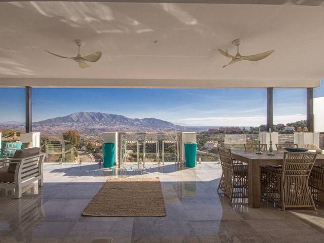 Casa adosada en Venta en La Mairena