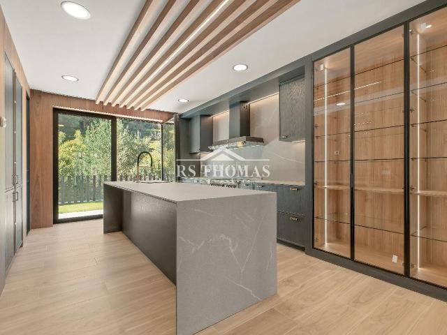 Casa adosada en venta en La Massana, Pal Xixerella Pirineos. Chalet exclusivo para comprar en Pal Chalet 2. Casas adosadas La.