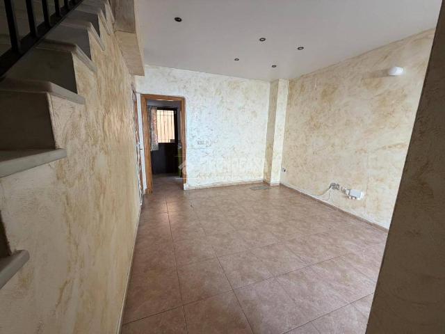 Casa adosada en Venta en La Soledad