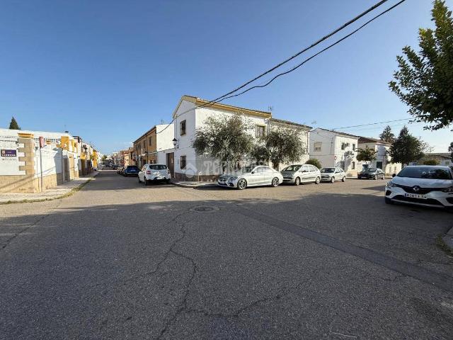 Casa adosada en Venta en La Paz Las Américas
