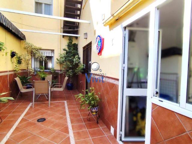 Casa adosada en Venta en La Paz