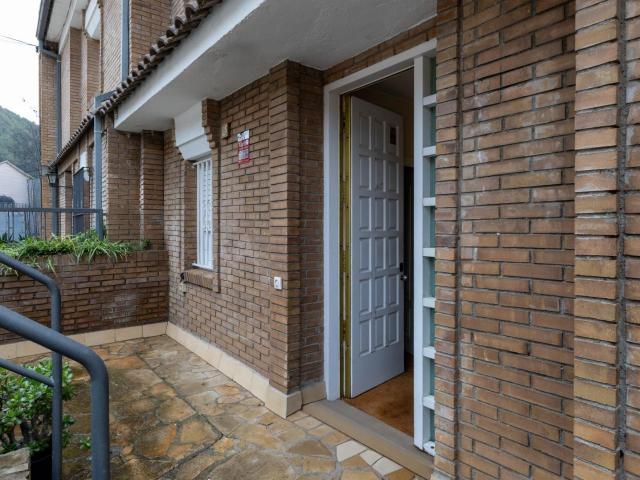 Casa Adosada en Venta en La Palma de Cervello