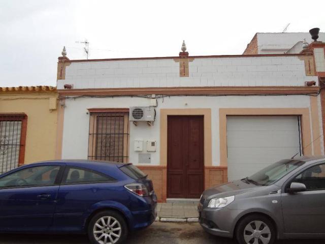 Casa adosada en Venta en La Palma del Condado