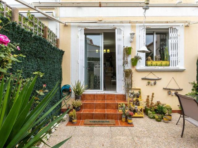 Casa adosada en Venta en La Pedrera Vessanes