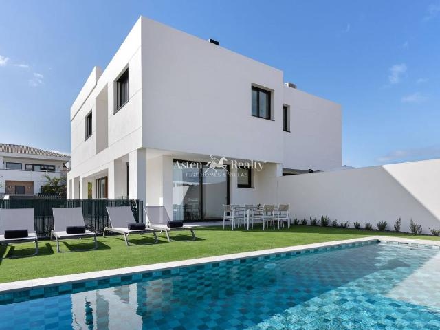 Casa adosada en Venta en La Quinta