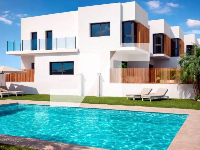Casa adosada en Venta en La Torre Playa de Chilches