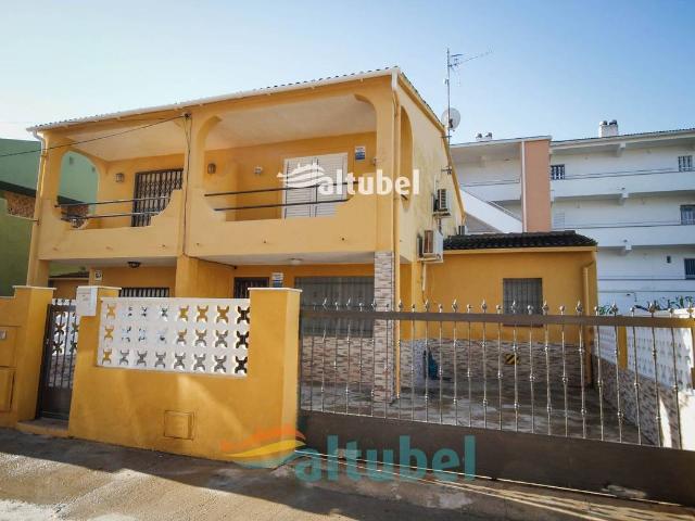 Casa adosada en Venta en La Volta
