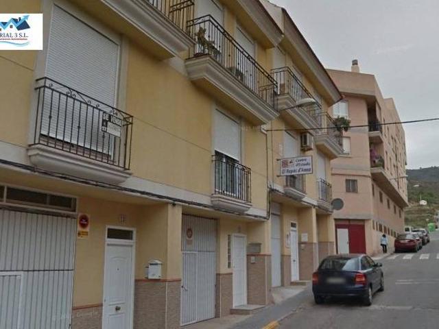 Casa adosada en Venta en La Vall d'Uixó