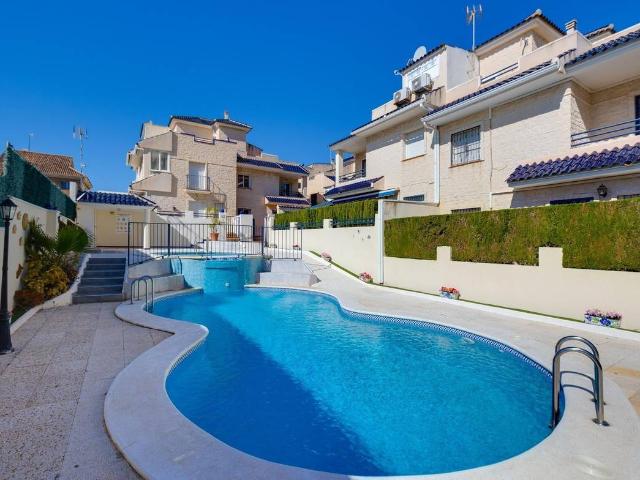 Casa adosada en Venta en La Veleta