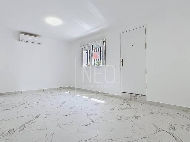 Casa adosada en Venta en La Zubia Ciudad