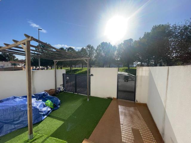 Casa adosada en Venta en L'Alcúdia de Crespins