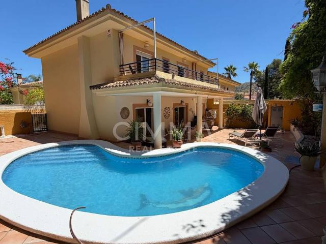 Casa adosada en Venta en L'Albir