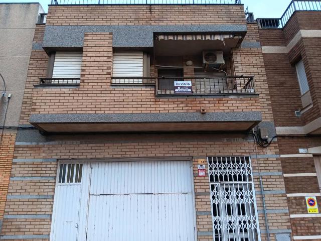 Casa adosada en Venta en L'Aldea