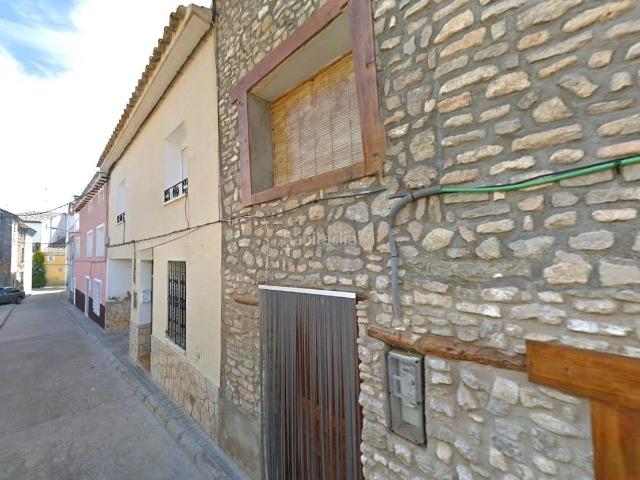 Casa adosada en venta en Lanaja. Casas adosadas.