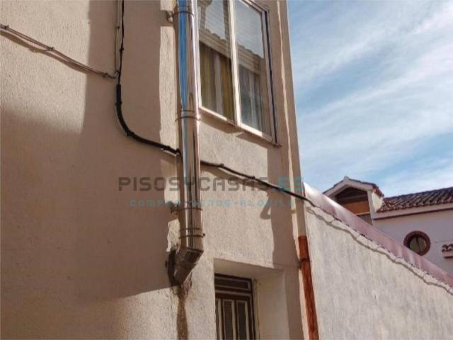 Casa adosada en Venta en Landete