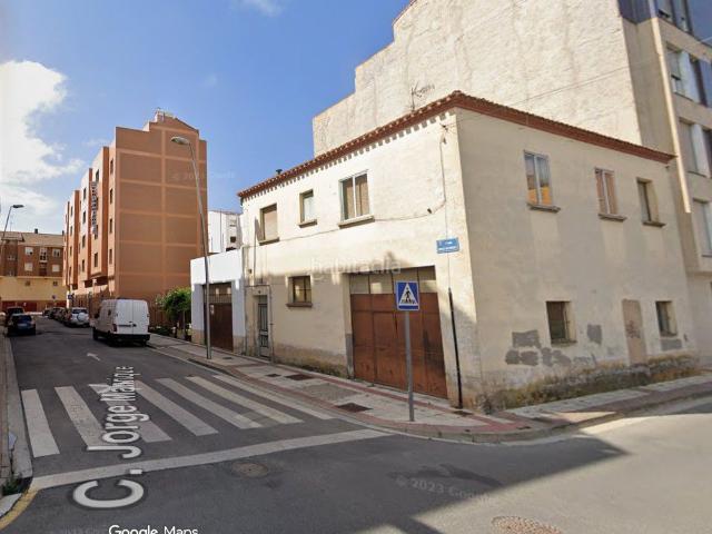 Casa adosada en venta en Lardero. Casa Adosada en venta en Lardero, 3 dormitorios. Casas adosadas.