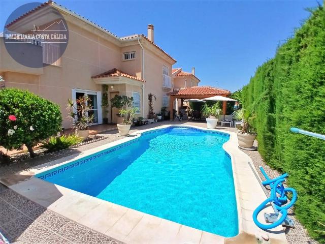 Casa adosada en Venta en Las Majadas Las Molinetas Labradorcico