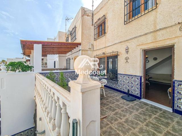 Casa adosada en Venta en Las Marinas Pueblo Laguna