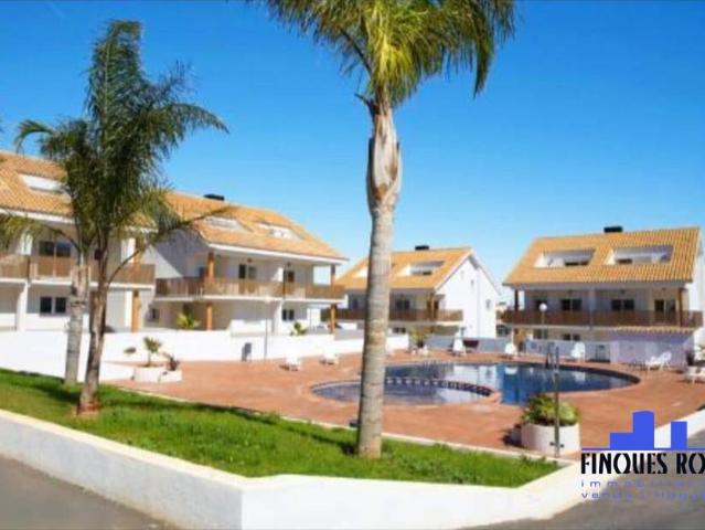 Casa adosada en Venta en Las Atalayas Urmi Cerro de Mar