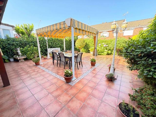 Casa adosada en Venta en Las Américas