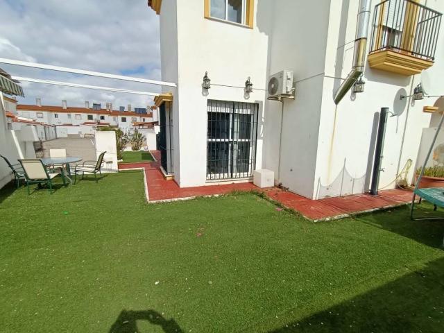 Casa adosada en Venta en Las Canteras