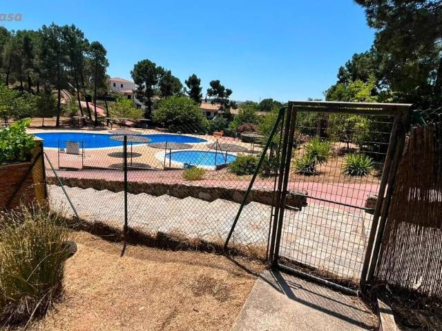 Casa adosada en Venta en Las Jaras