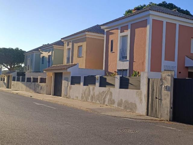 Casa adosada en Venta en Las Lagunas Campano