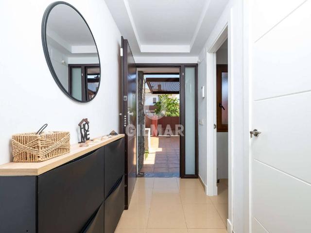 Casa adosada en Venta en Las Lagunas Campano