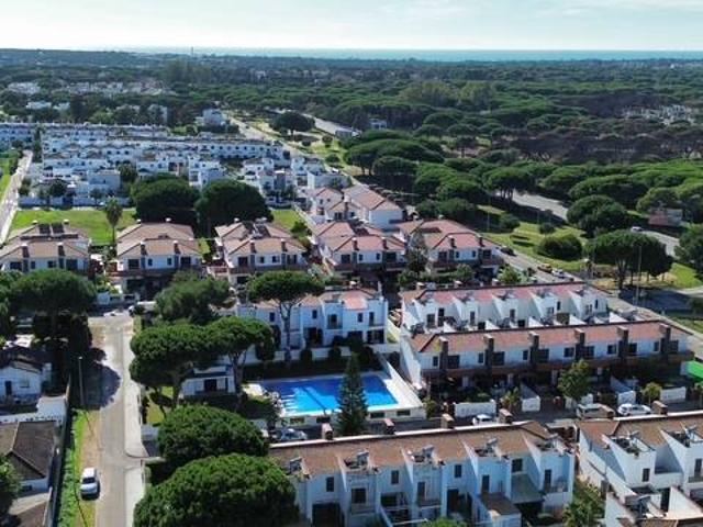 Casa adosada en Venta en Las Lagunas Campano