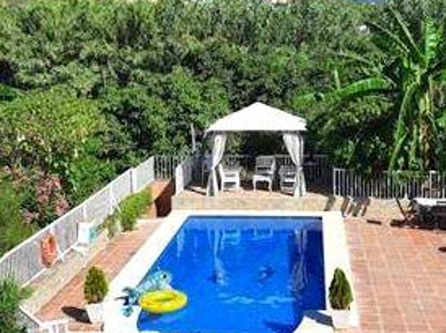 Casa adosada en Venta en Las Lomas