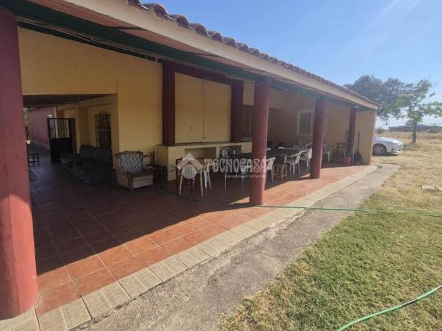 Casa adosada en Venta en Las Vaguadas