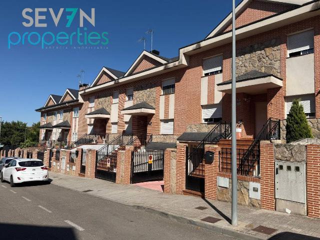 Casa adosada en Venta en Las Ventas de Retamosa