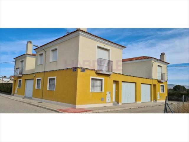 Casa adosada en Venta en Las Virtudes