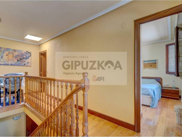 Casa adosada en Venta en Lasarte Oria