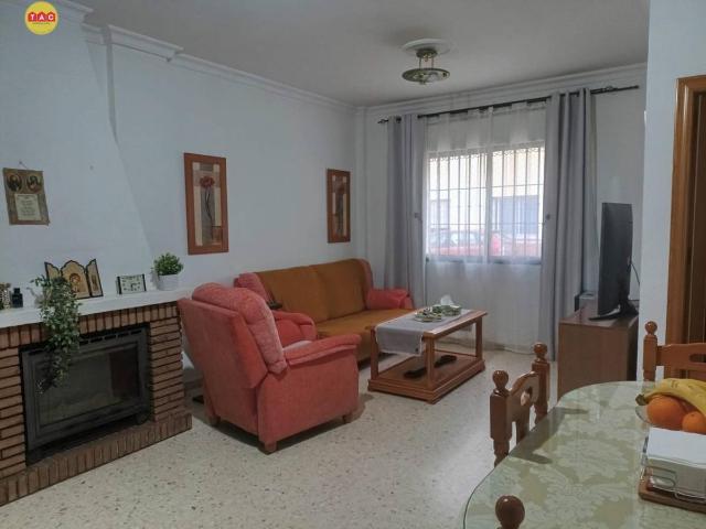 Casa adosada en Venta en Lepe