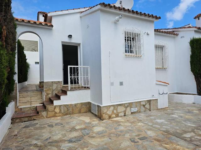 Casa adosada en Venta en Les Bassetes El Marjal