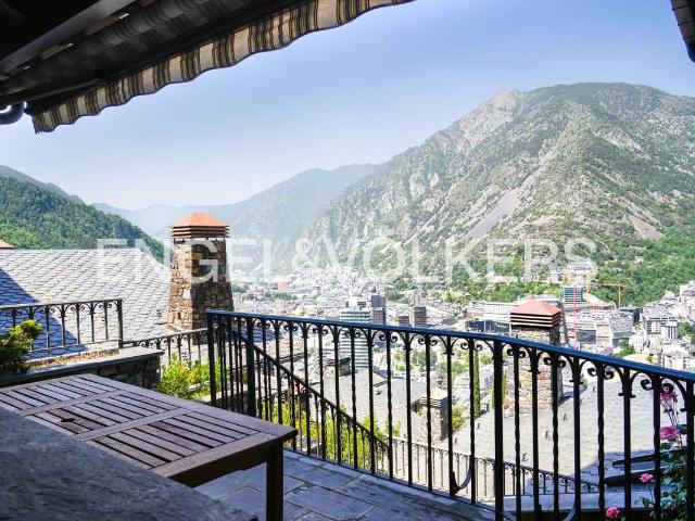 Casa adosada en Venta en Les Escaldes