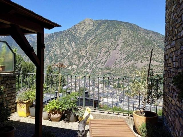 Casa adosada en Venta en Les Escaldes