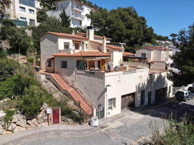 Casa adosada en Venta en L'Estartit Poble