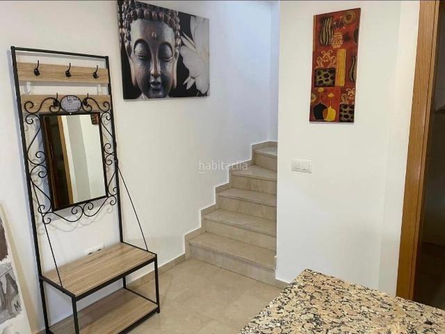 Casa adosada en venta en Línea de la Concepción La, Centro San Felipe Huerta Fava. SE VENDE ADOSADO EN SEMICENTRO. Casas adosadas Línea de la Concepción.