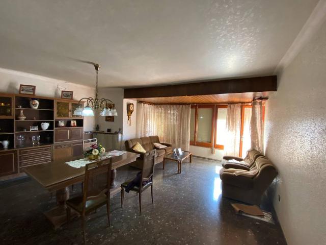 Casa adosada en Venta en Linyola