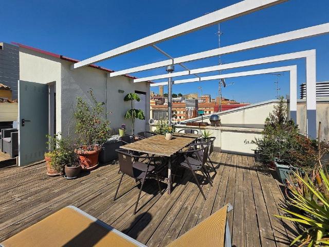 Casa adosada en venta en Lleida, de 390 m² 4 habitaciones por 590.000