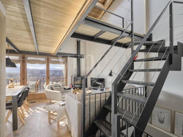 Casa adosada en venta en Llívia Pirineos. Venta de casa en Llívia. Casas adosadas.