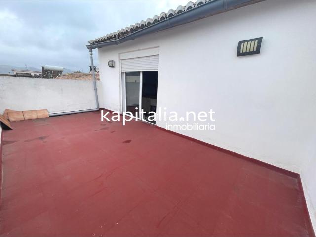 Casa adosada en venta en Llosa de Ranes. Adosado en La Llosa de Ranes. Casas adosadas Llosa de.