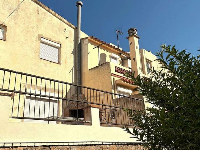 Casa adosada en venta en Lloret de Mar, de 61 m² 2 habitaciones por 295.000