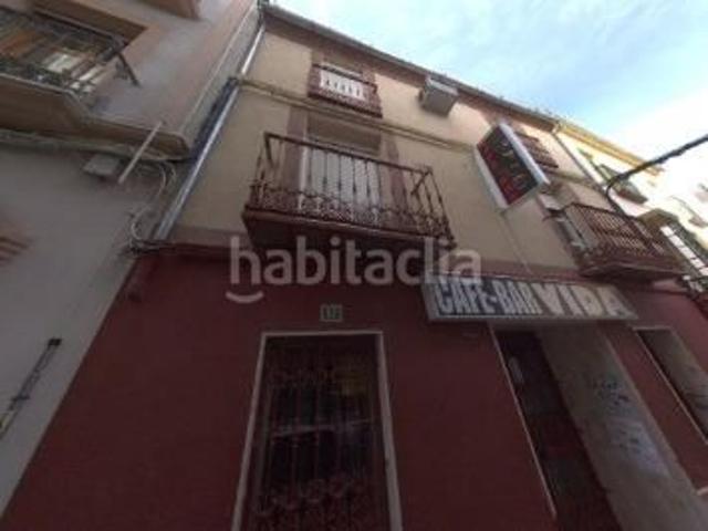 Casa adosada en venta en Lucena, Centro. VENTA DE VIVIENDA ADOSADA EN LUCENA CÓRDOBA. Casas adosadas.