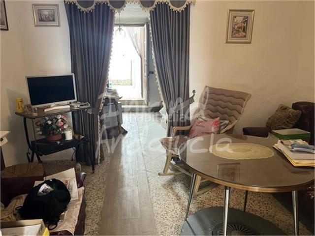 Casa adosada en venta en Luque. Casas adosadas.