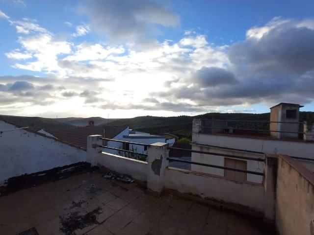 Casa adosada en Venta en Moclín